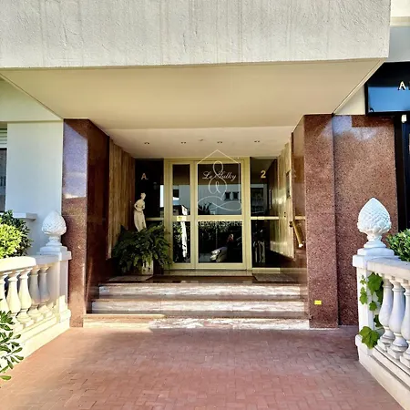Apartman Le Sulky, Proche De La Mer, Balcon, Parking Cagnes-sur-Mer